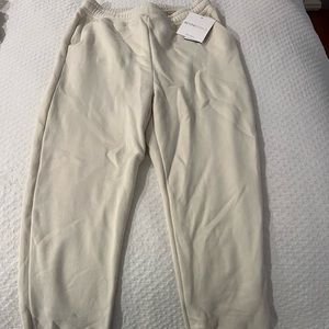 Beyond yoga sweatpants, size small